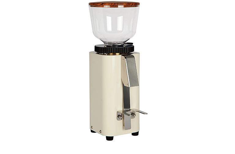 ECM C-Manuale 54 creme seitlich