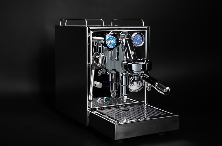 ECM Classika III – Professional espresso technology for the home